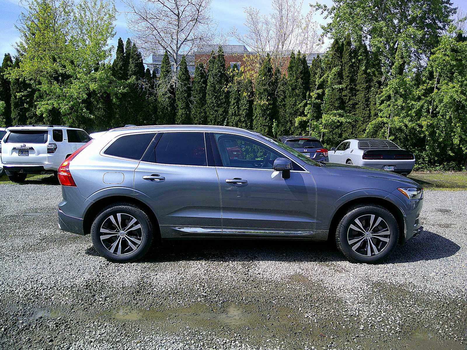 Used 2021 Volvo XC60 T8 Inscription Expression image 6