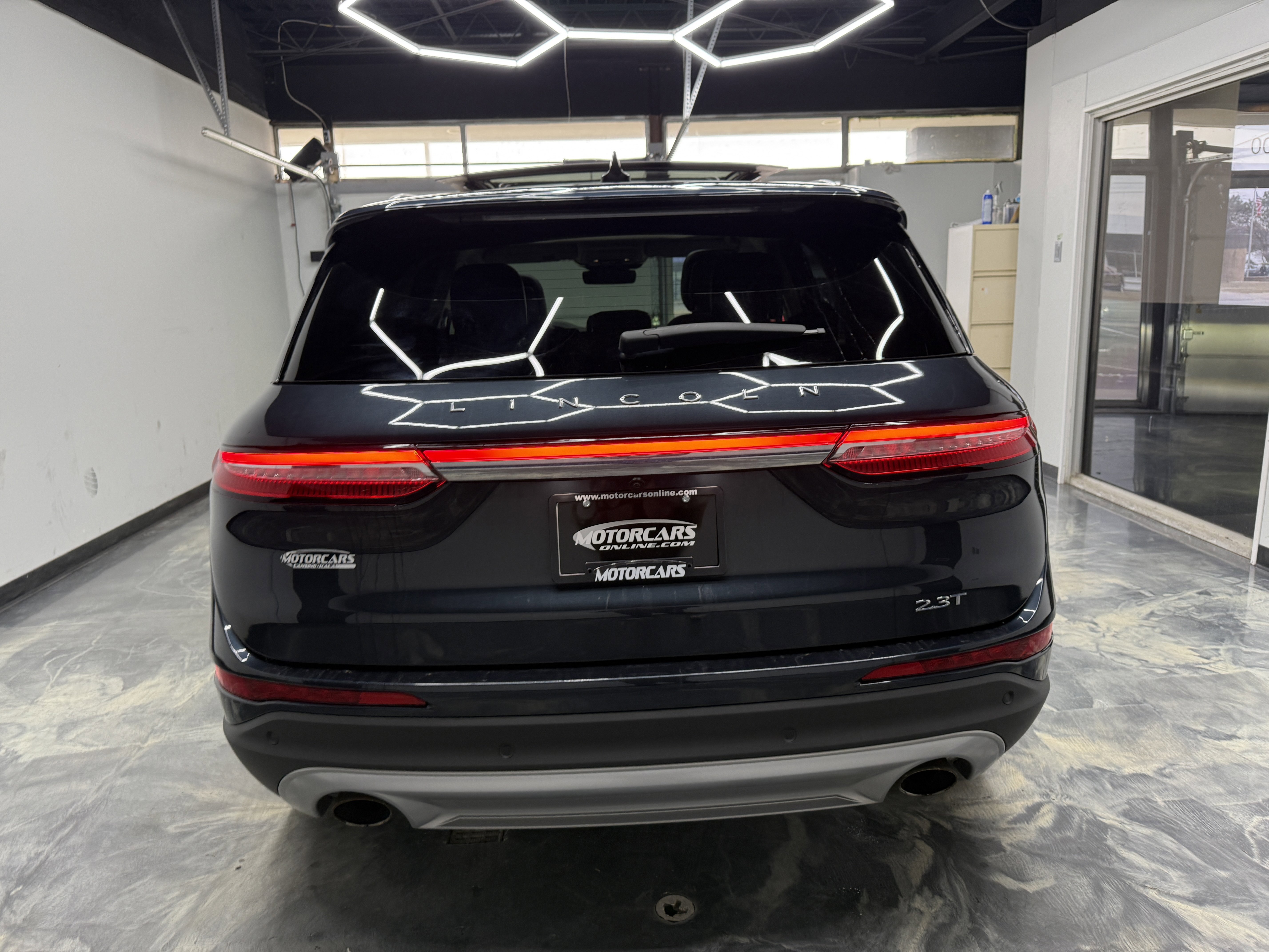 Used 2020 Lincoln Corsair Reserve w/ Equipment Group 202A image 4