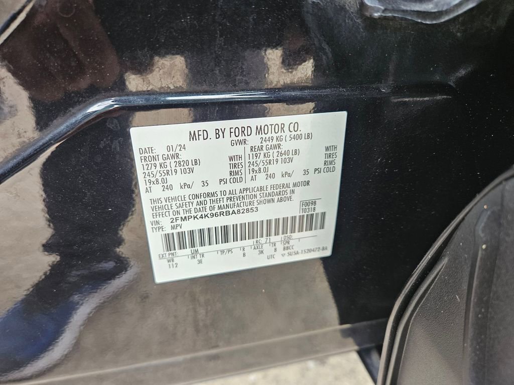 Used 2024 Ford Edge Titanium image 31