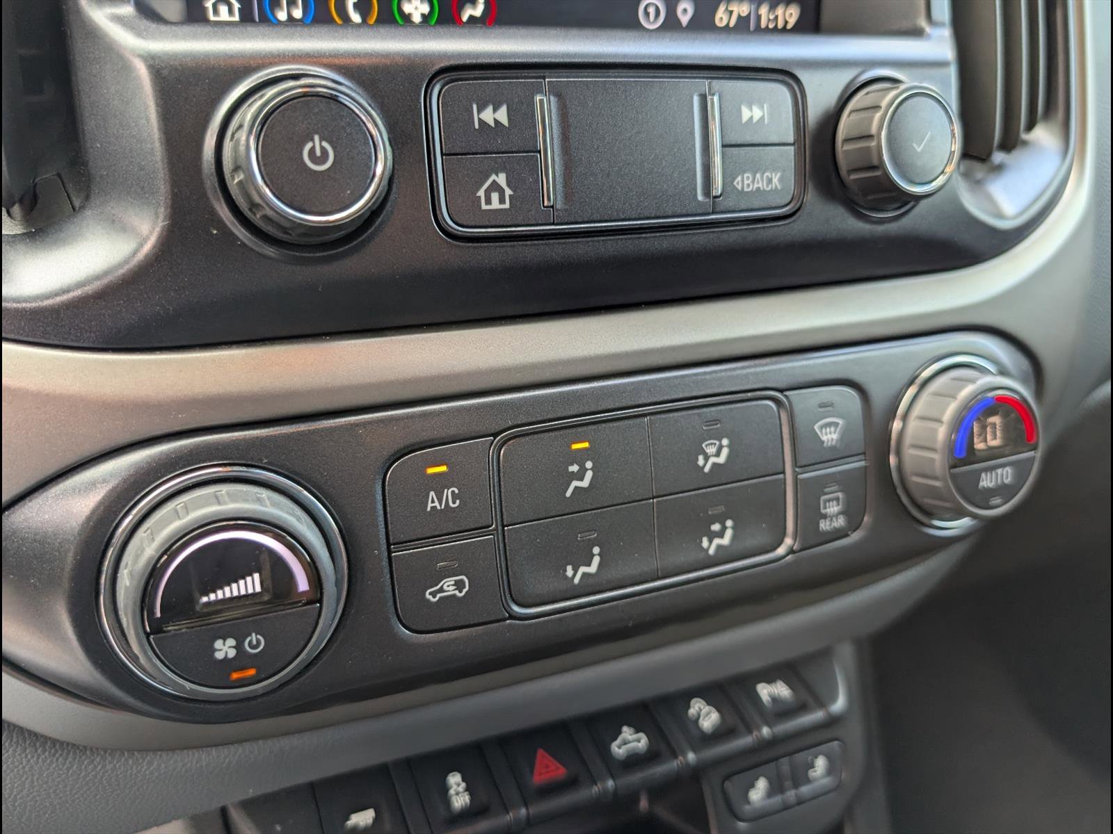 Used 2022 Chevrolet Colorado Z71 image 13
