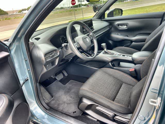 Used 2024 Honda HR-V Sport image 3