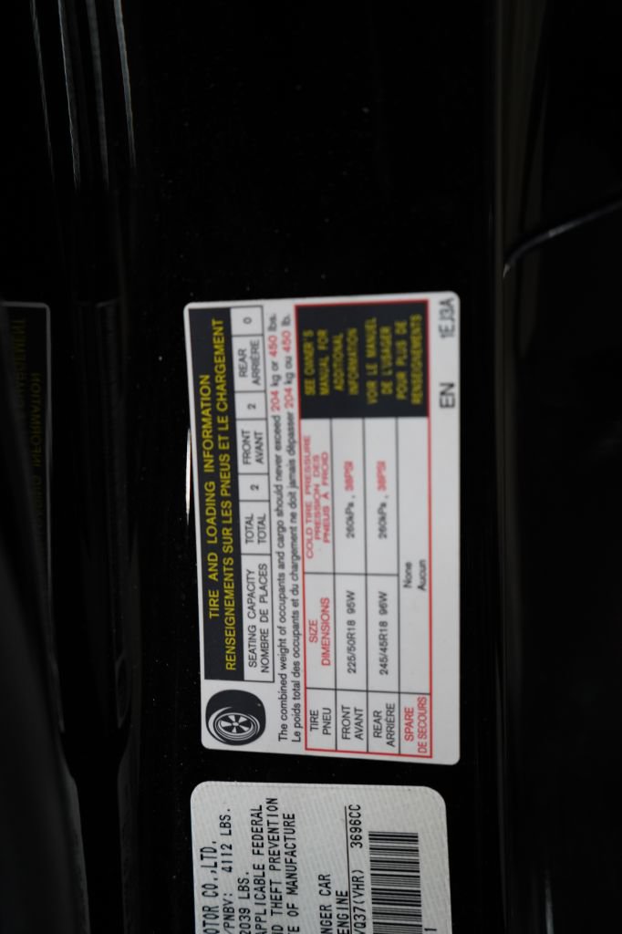 Used 2019 Nissan 370Z Touring RWD image 29