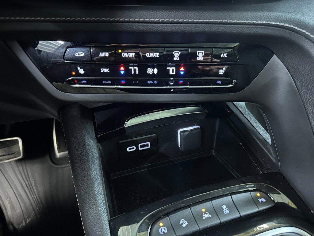 Certified 2023 Buick Envision Essence w/ Sport Touring Package image 15