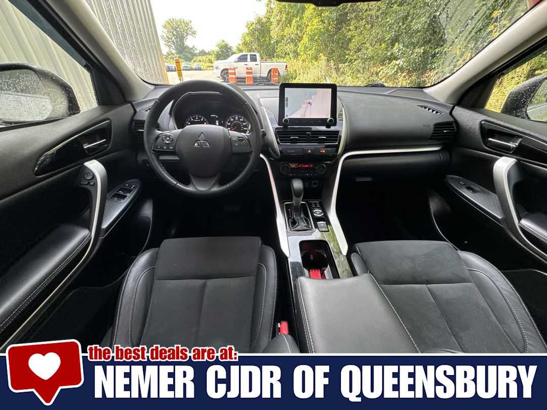 Used 2023 Mitsubishi Eclipse Cross SE AWD/4WD image 21