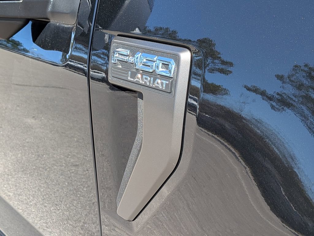 Used 2023 Ford F150 Lariat w/ Equipment Group 502A High image 12