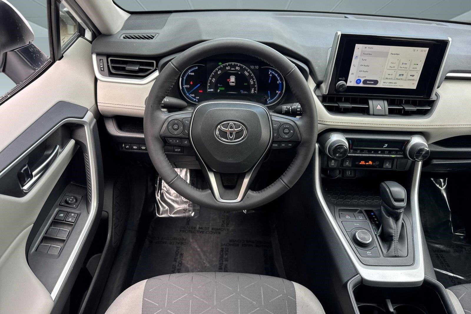 Used 2023 Toyota RAV4 XLE w/ Convenience Package AWD/4WD image 29