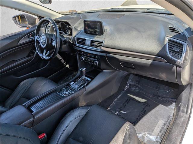 Used 2018 MAZDA MAZDA3 Grand Touring image 19