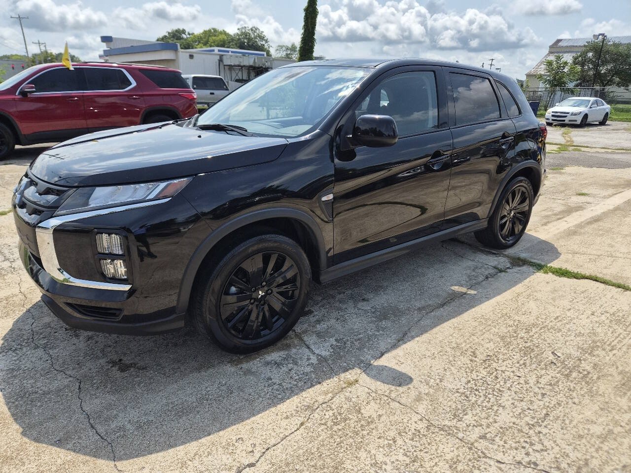 Used 2025 Mitsubishi Outlander Sport LE AWD/4WD image 3