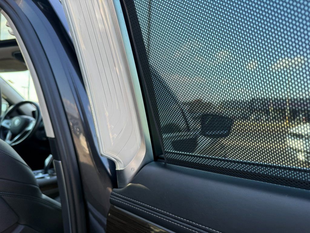 Used 2018 BMW 740e xDrive image 21