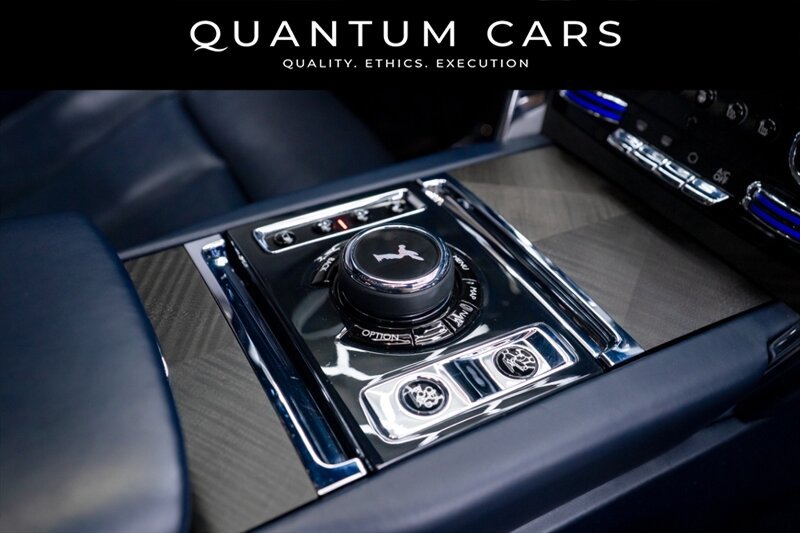 Used 2020 Rolls-Royce Cullinan AWD/4WD image 23