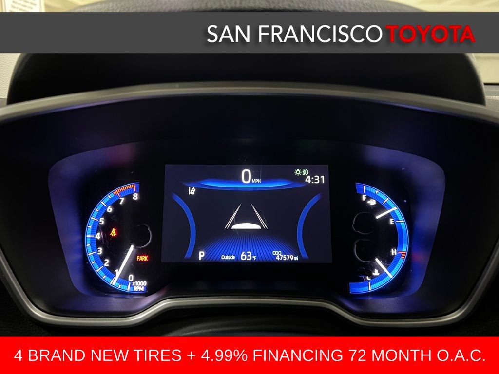 Certified 2022 Toyota Corolla Cross XLE image 35