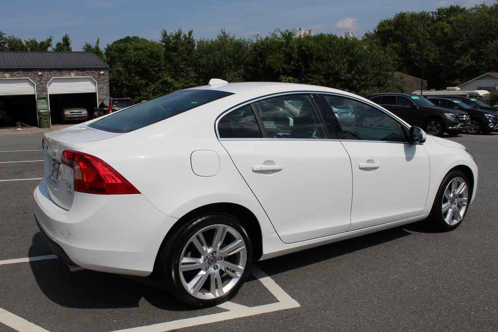 Used 2013 Volvo S60 T6 AWD/4WD image 5