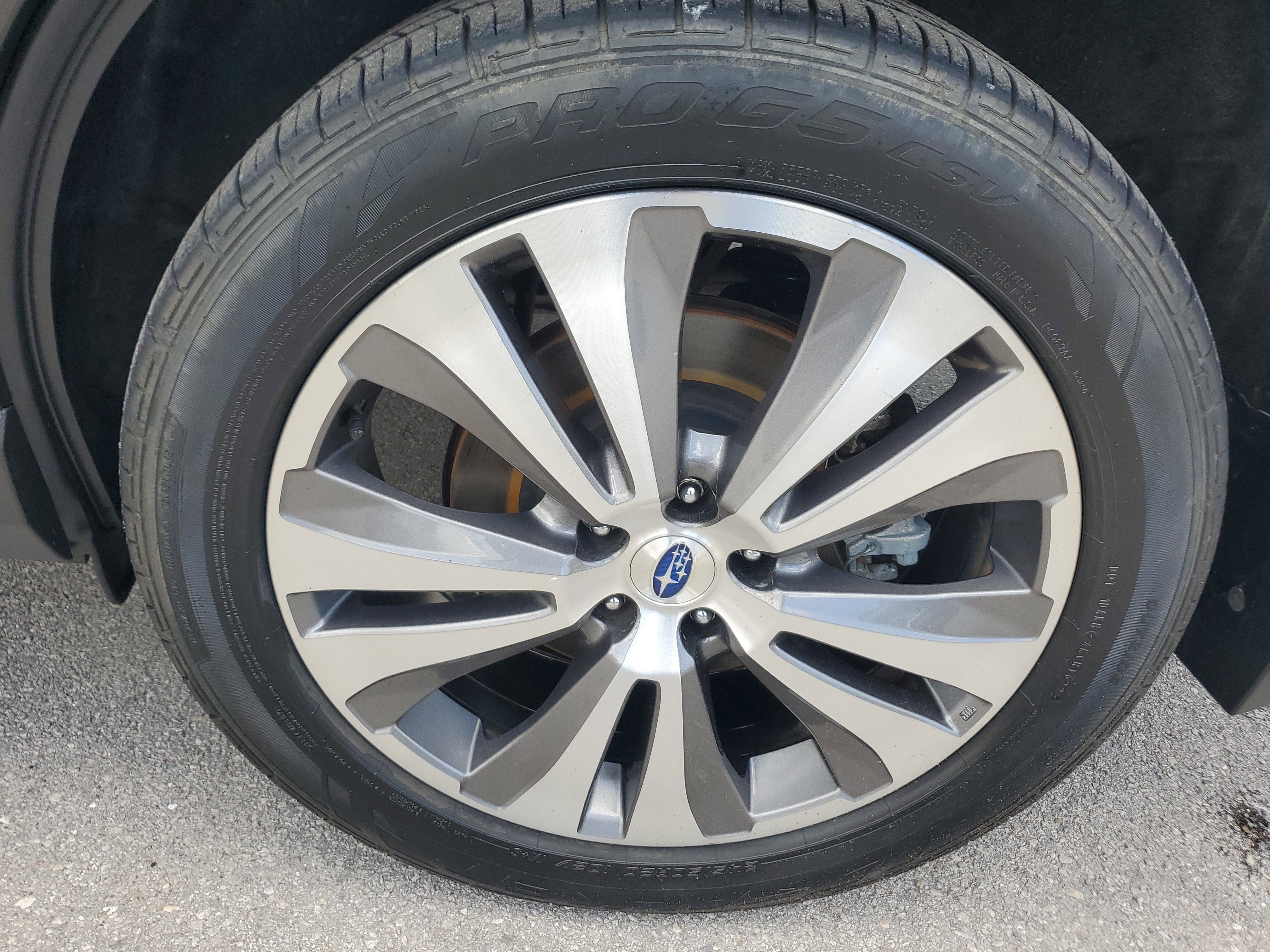 Used 2020 Subaru Ascent Limited w/ Popular Package #3 image 32