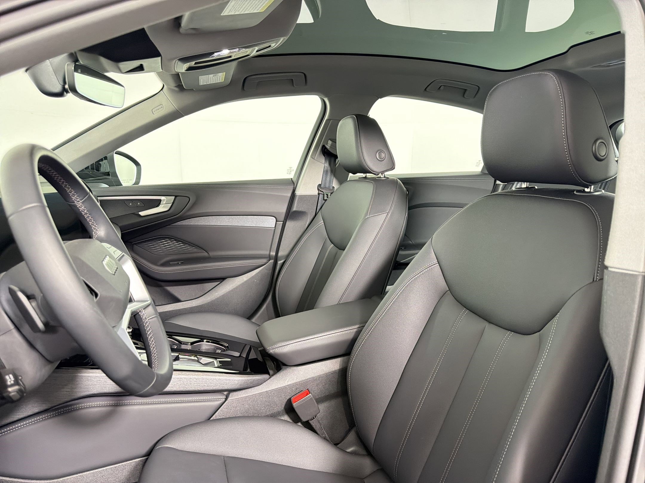 Certified 2025 Audi A5 2.0T Premium w/ Convenience Package image 4