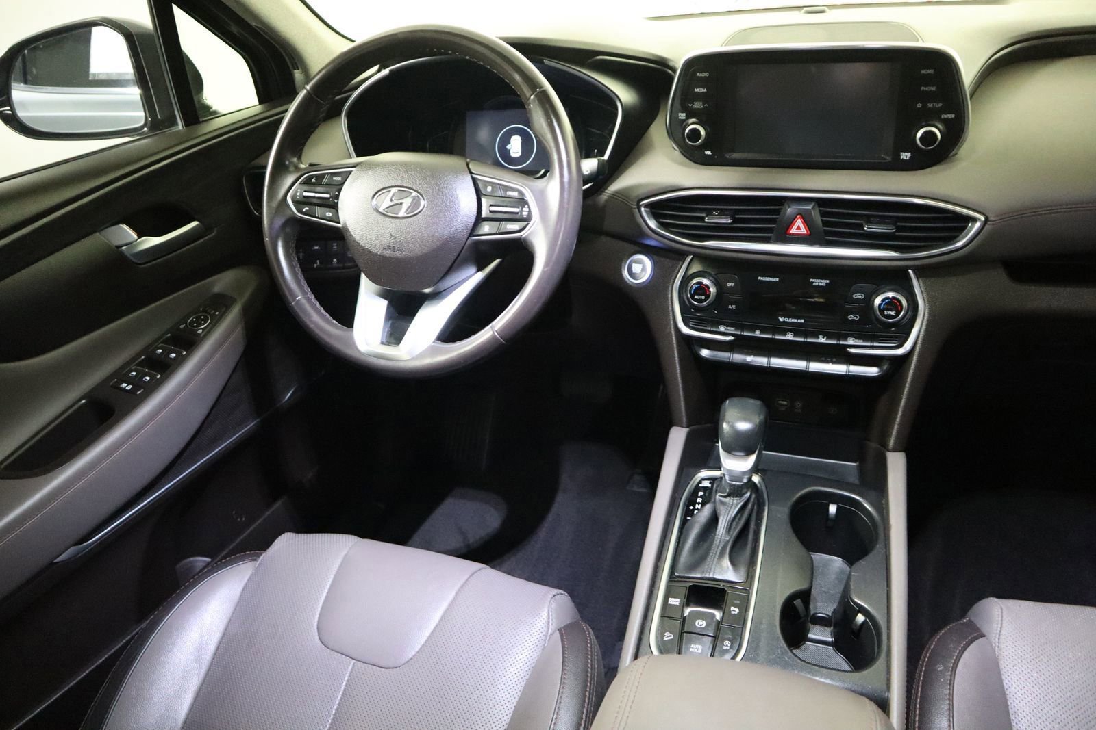 Used 2019 Hyundai Santa Fe Limited image 31