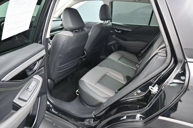Used 2023 Subaru Outback Onyx Edition AWD/4WD image 14