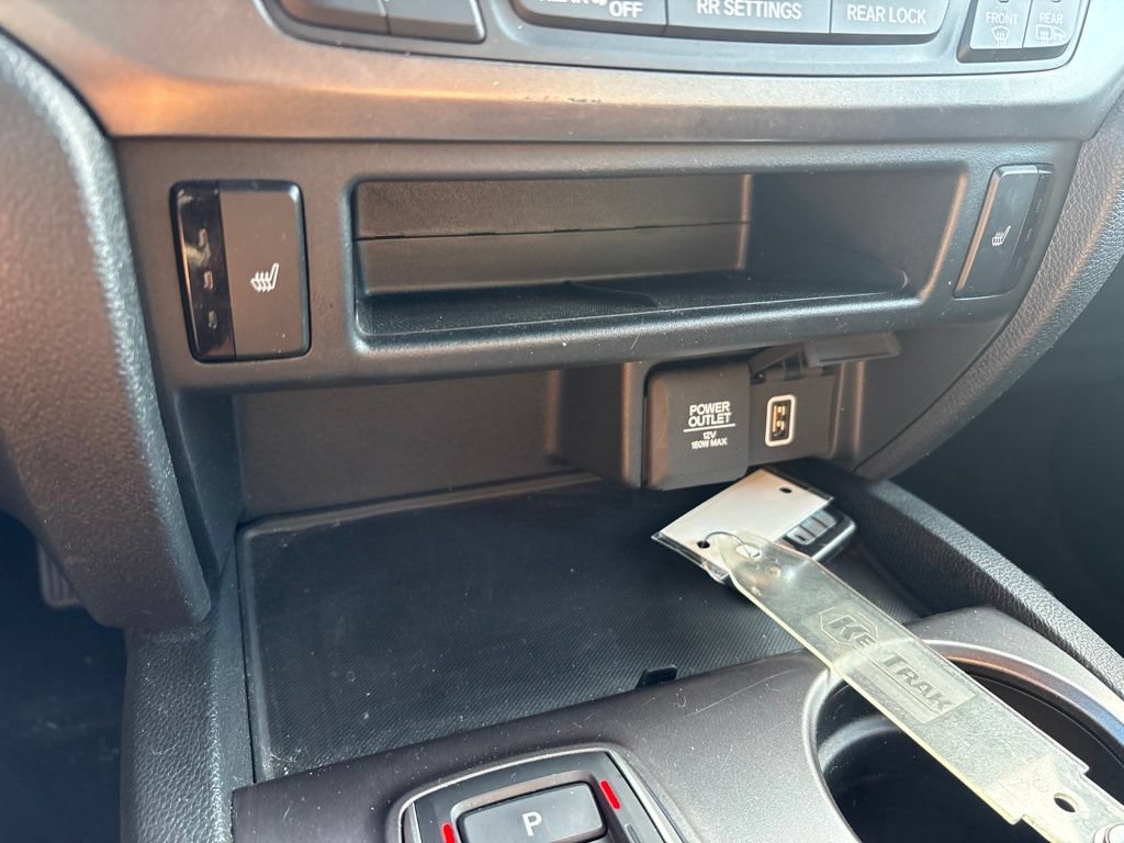 Used 2022 Honda Pilot Sport image 24