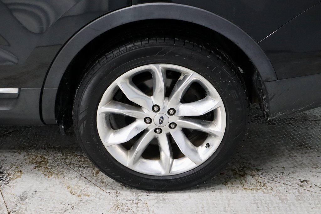 Used 2015 Ford Explorer XLT w/ Equipment Group 202A image 20