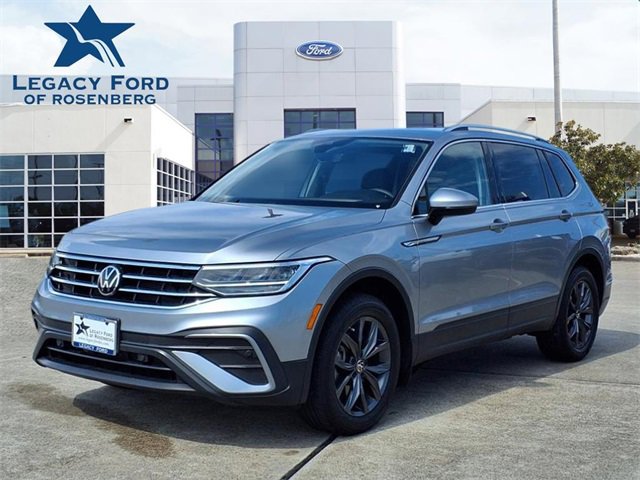 Used 2022 Volkswagen Tiguan SE