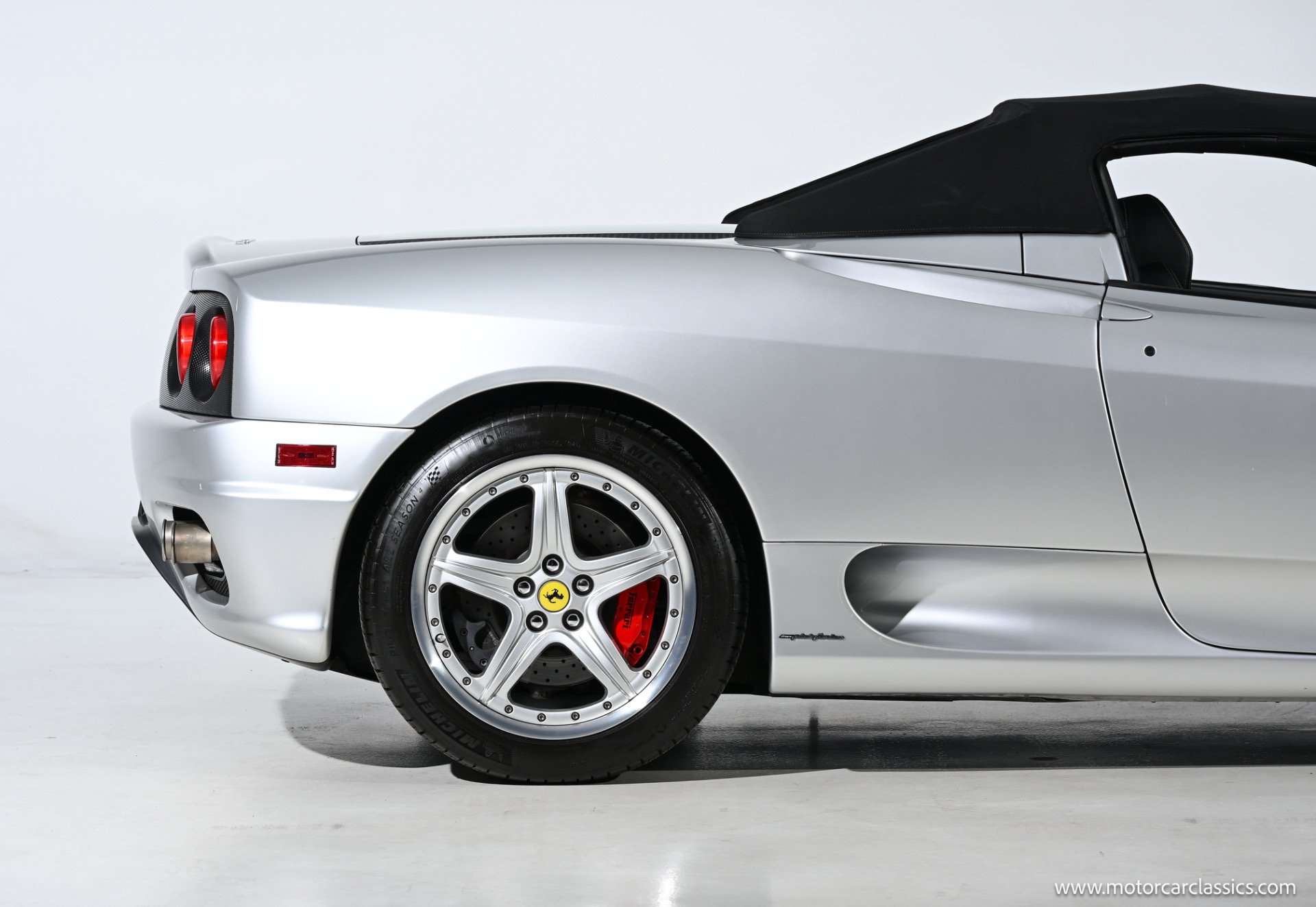 Used 2004 Ferrari 360 Spider RWD image 10