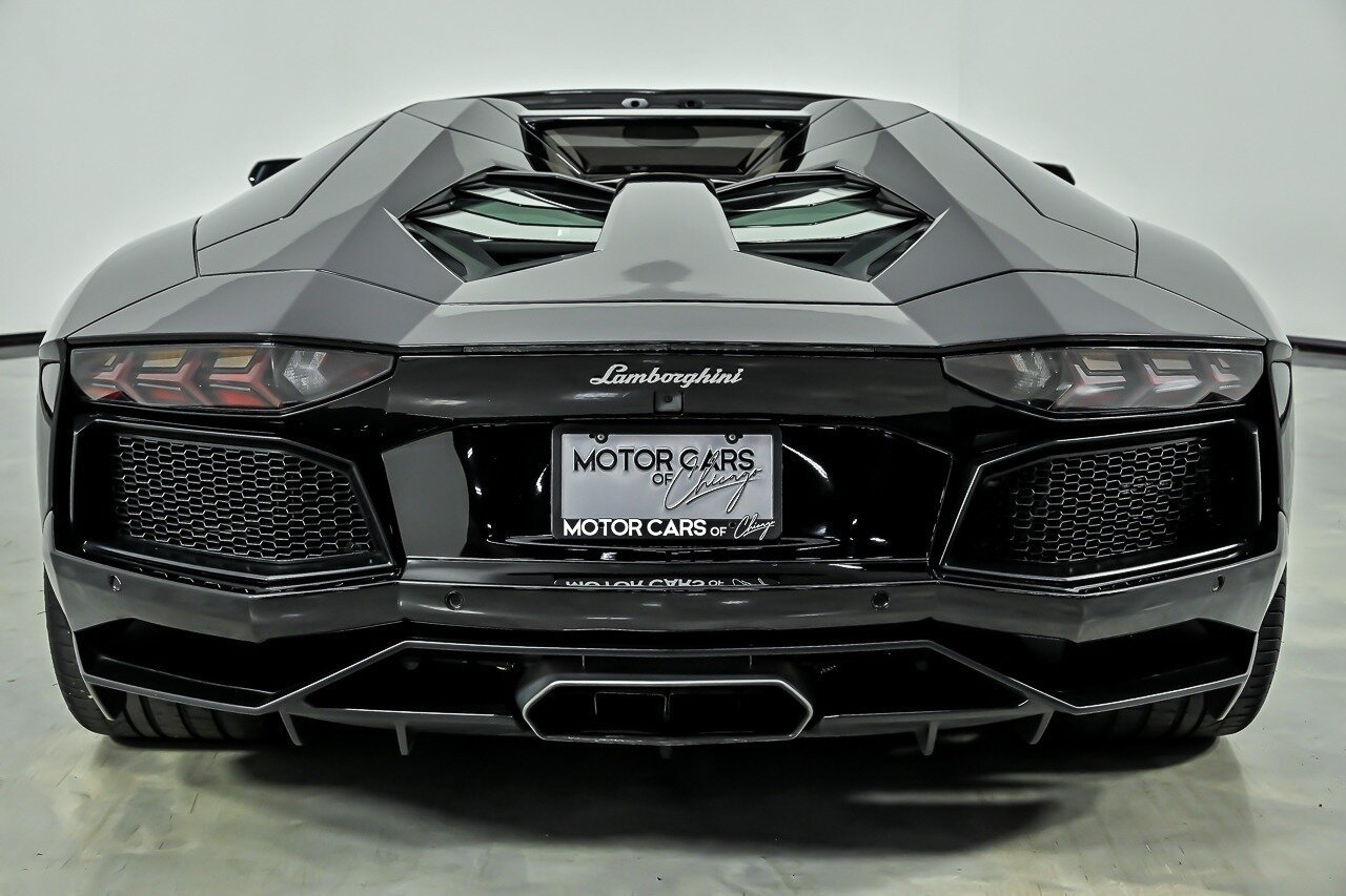 Used 2014 Lamborghini Aventador LP 700-4 AWD/4WD image 9