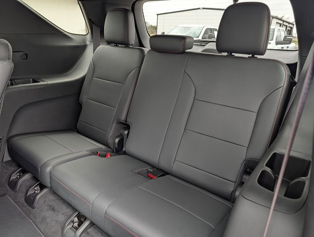 Used 2024 Chevrolet Traverse Z71 w/ Enhanced Driving Package image 27