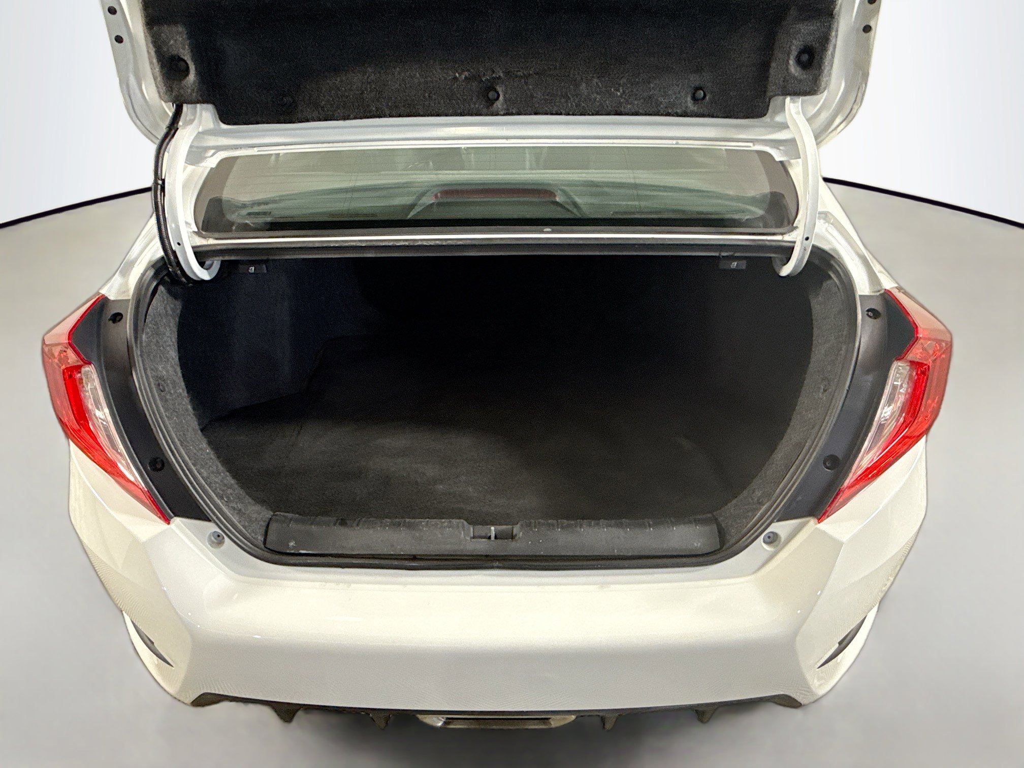 Used 2020 Honda Civic Sport image 35