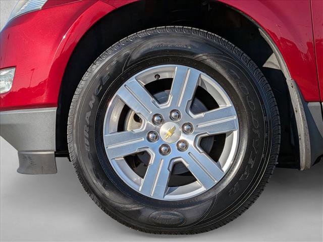 Used 2012 Chevrolet Traverse LT image 24