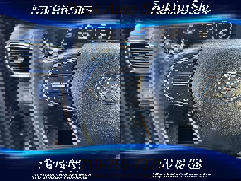 Used 2022 Hyundai Santa Fe Limited image 19