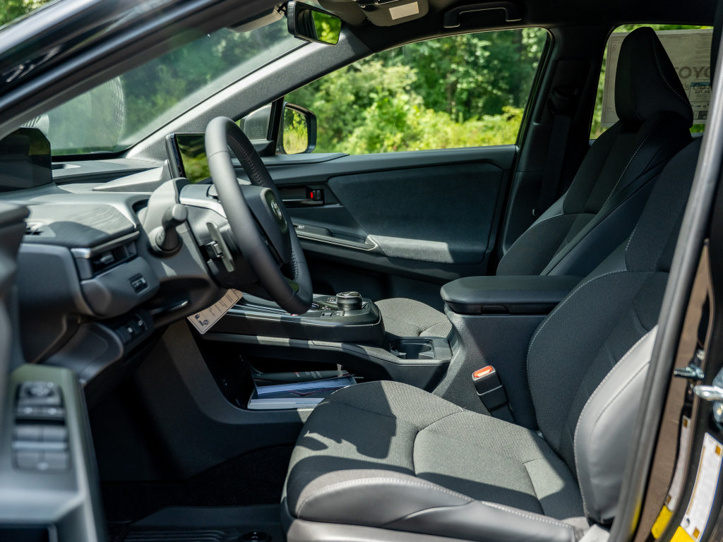 New 2026 Toyota C-HR AWD/4WD image 11