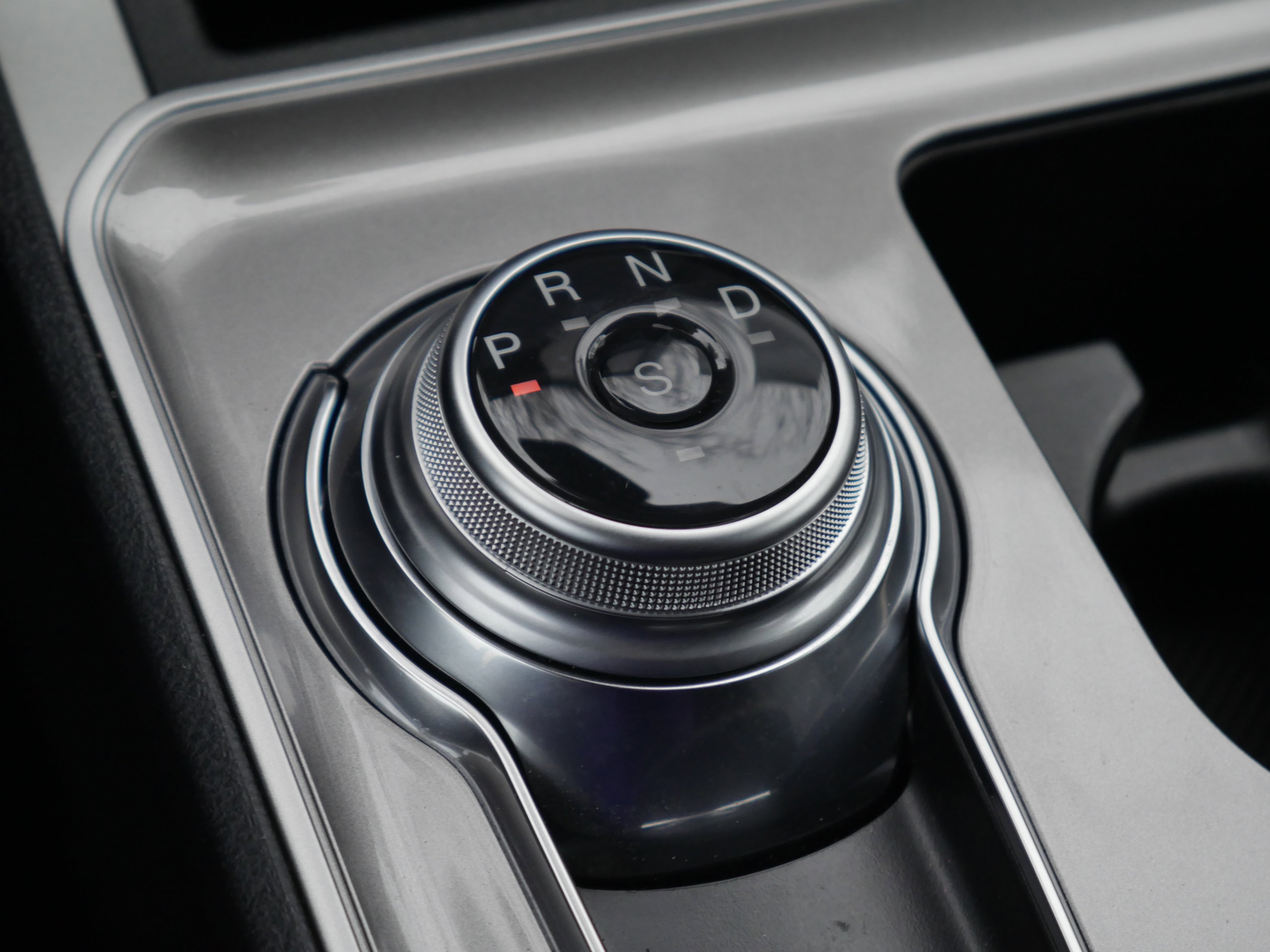 Certified 2024 Ford Edge SEL w/ Convenience Package image 16