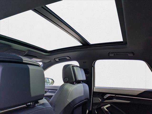 New 2025 Audi Q3 2.0T Premium image 17