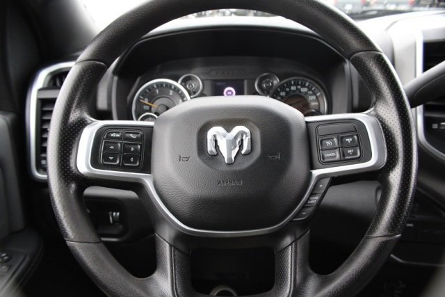 Used 2021 RAM 3500 Big Horn image 21