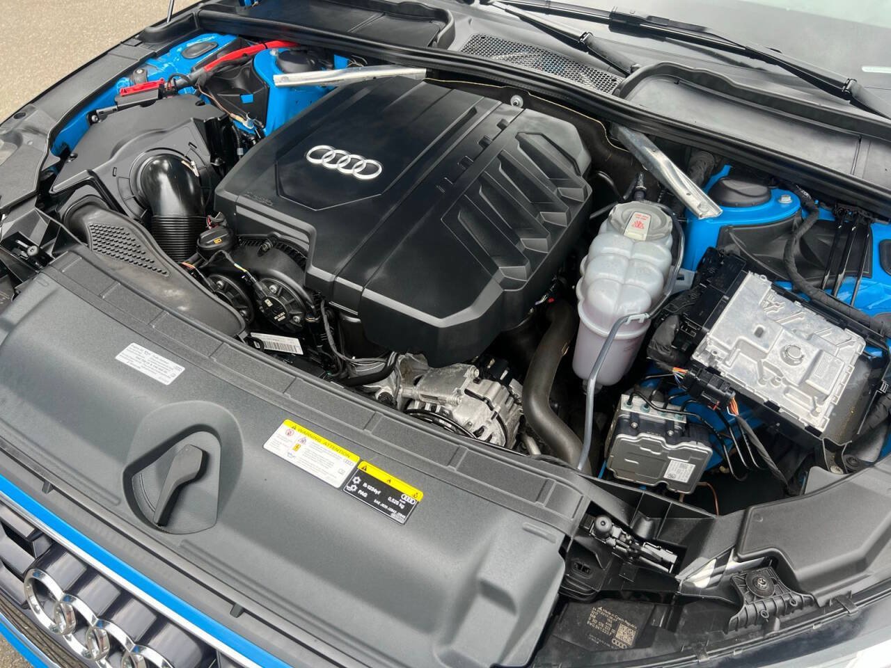 Used 2022 Audi A4 2.0T Premium Plus AWD/4WD image 17