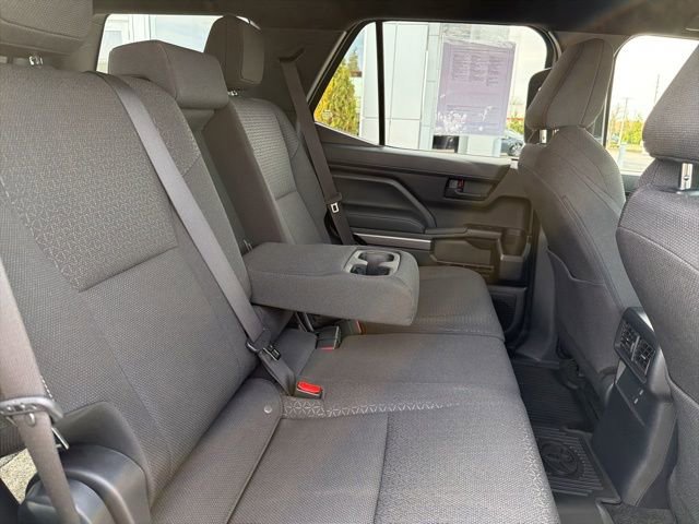 Used 2025 Toyota 4Runner SR5 RWD image 31