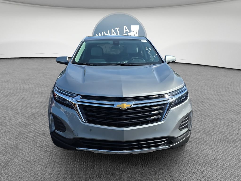 Used 2023 Chevrolet Equinox LT FWD image 9