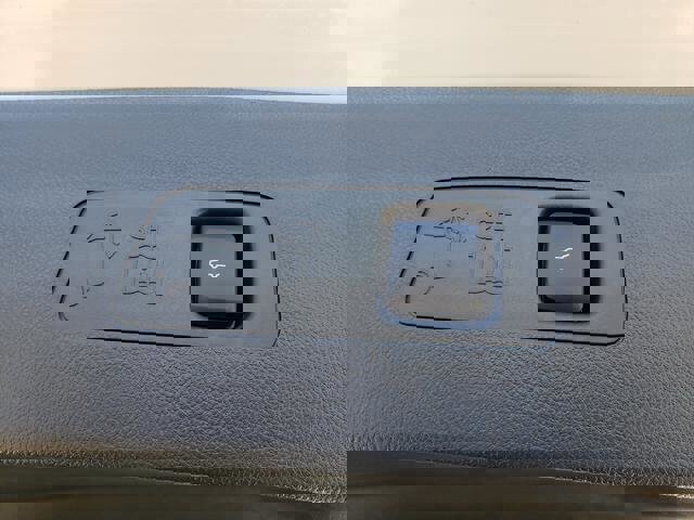 New 2026 Lincoln Corsair Premiere image 9