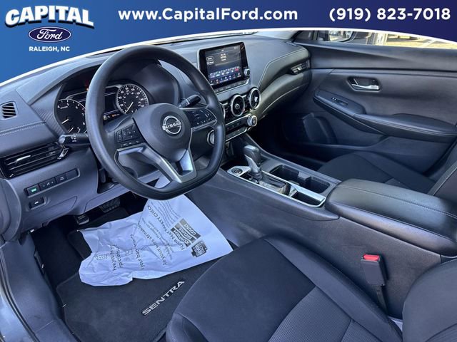 Used 2025 Nissan Sentra SV image 18