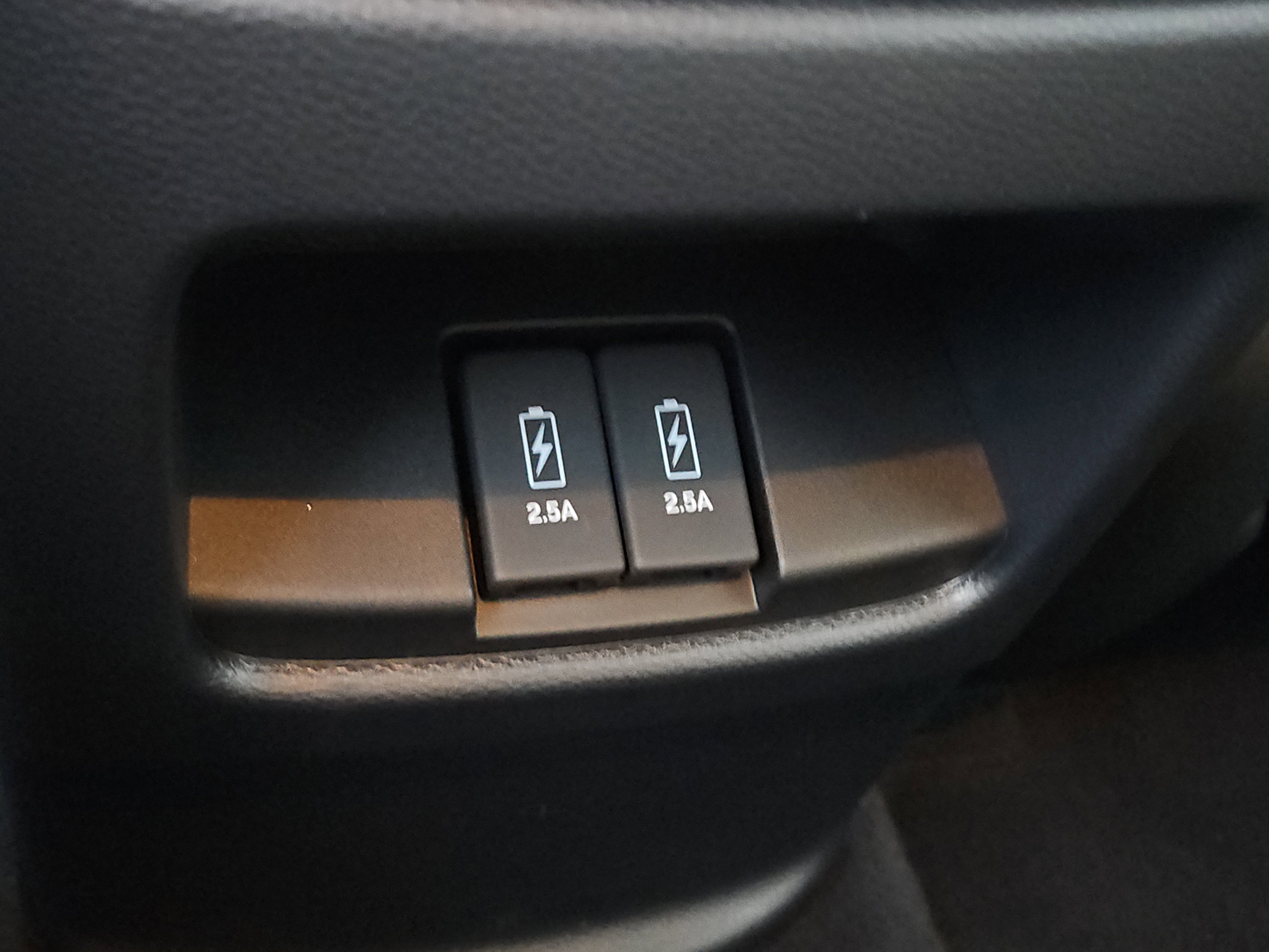 Used 2018 Honda CR-V Touring image 15