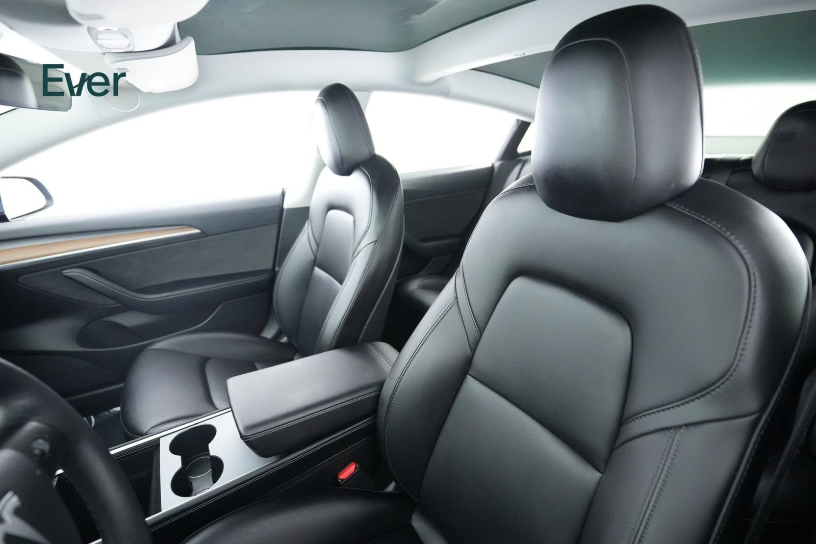 Used 2022 Tesla Model 3 RWD image 4