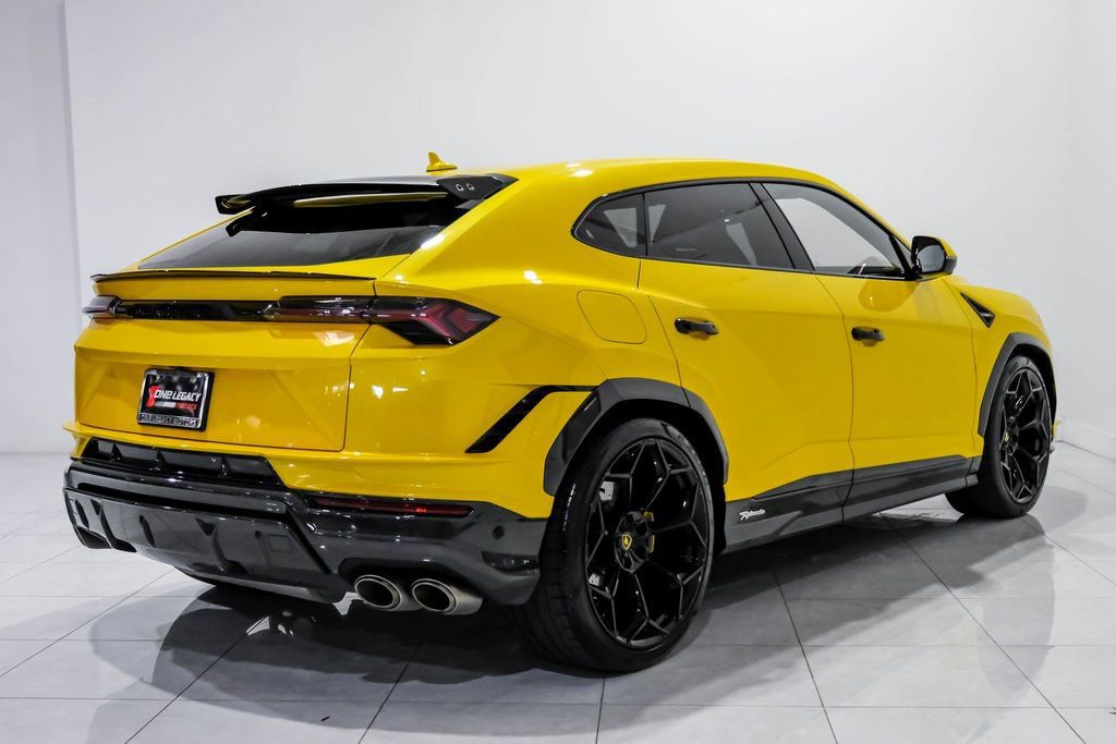 Used 2024 Lamborghini Urus Performante image 4