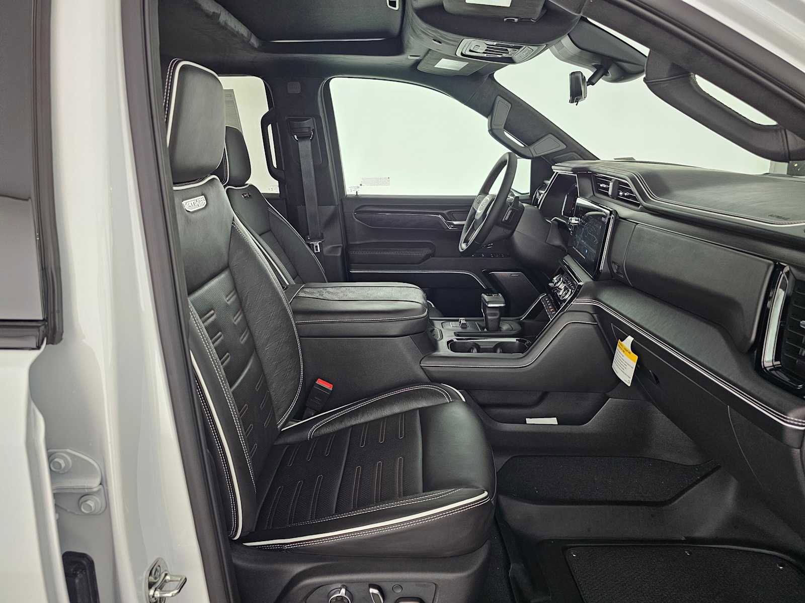 New 2026 GMC Sierra 1500 AT4X image 10