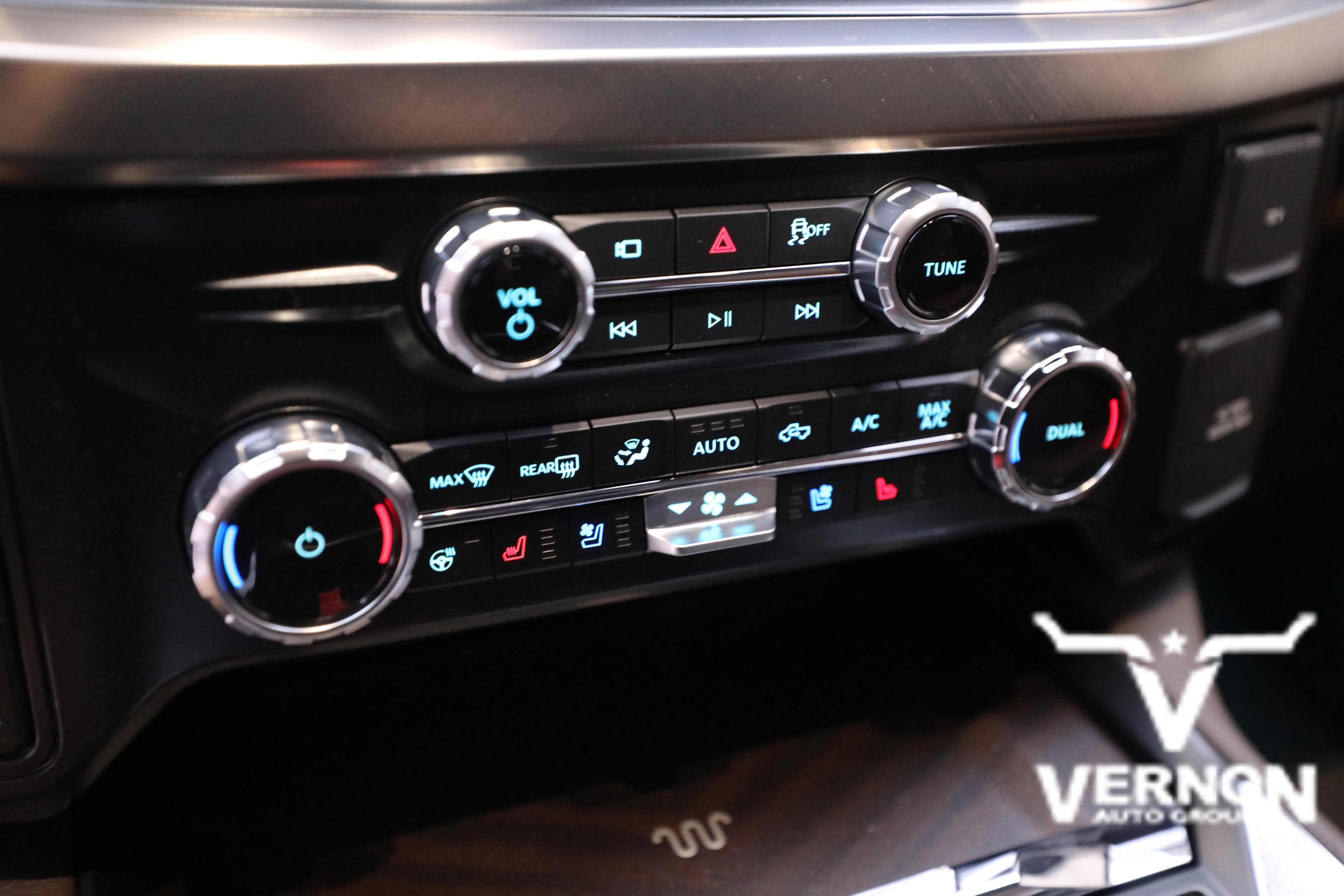 New 2026 Ford F250 King Ranch w/ Tremor Off-Road Package image 26