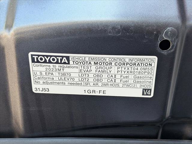 Certified 2023 Toyota 4Runner TRD Off-Road AWD/4WD image 23