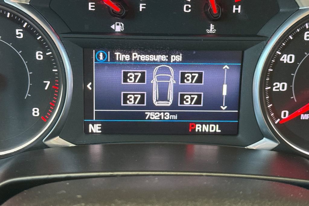 Used 2019 Chevrolet Blazer LT image 32