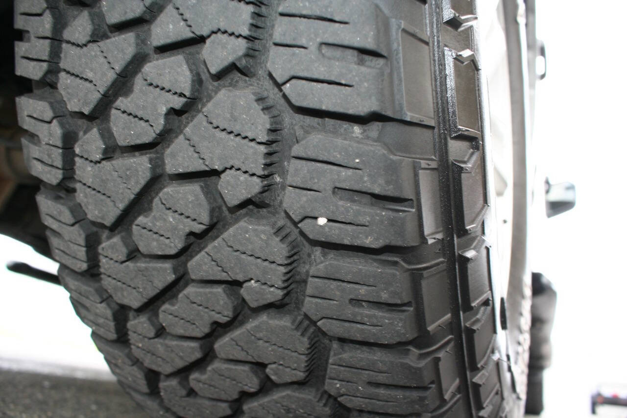 Used 2016 Ford F150 XLT AWD/4WD image 25