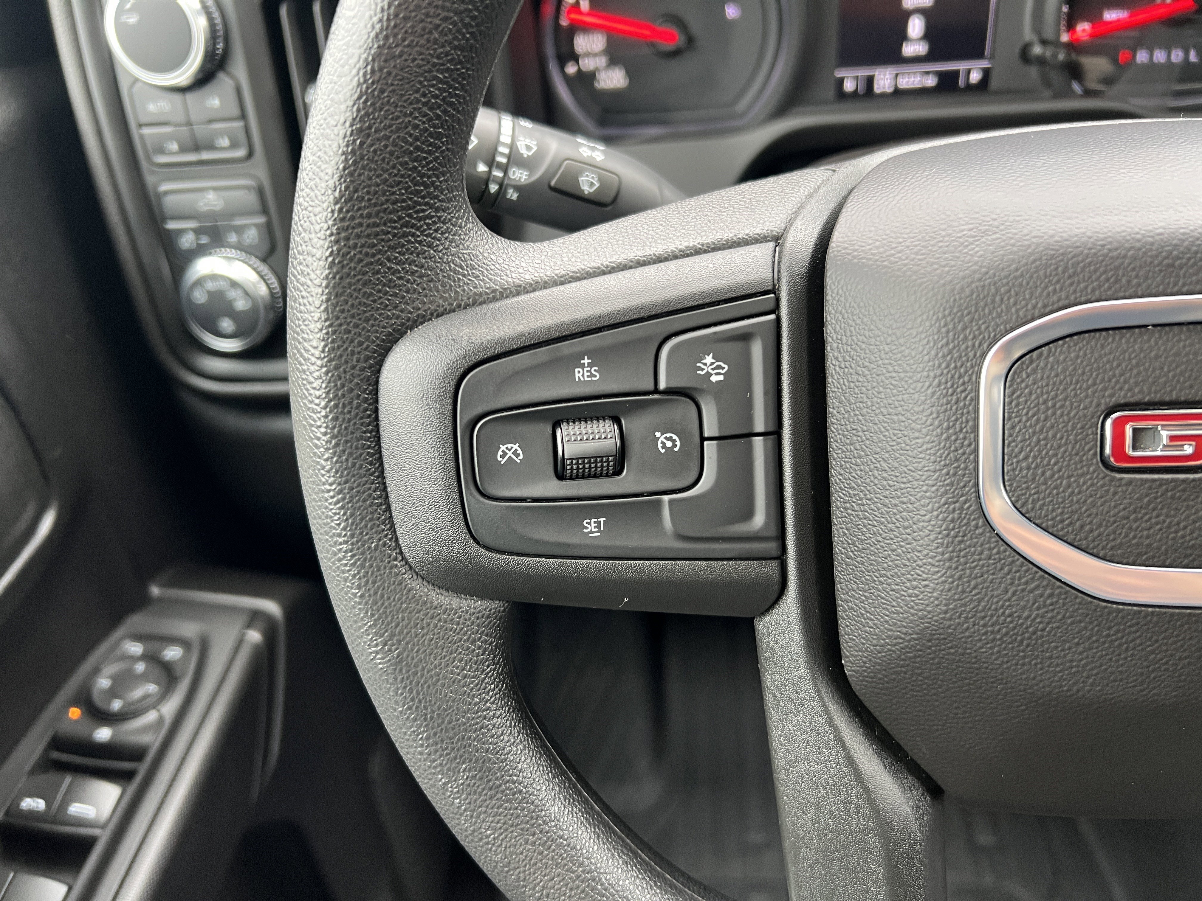 Certified 2025 GMC Sierra 1500 Pro w/ Graphite Edition image 24