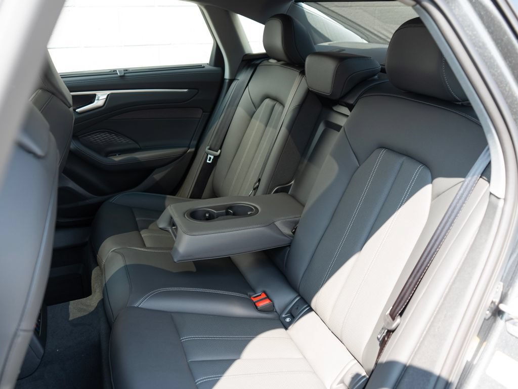 New 2026 Audi A6 Premium Plus AWD/4WD image 9