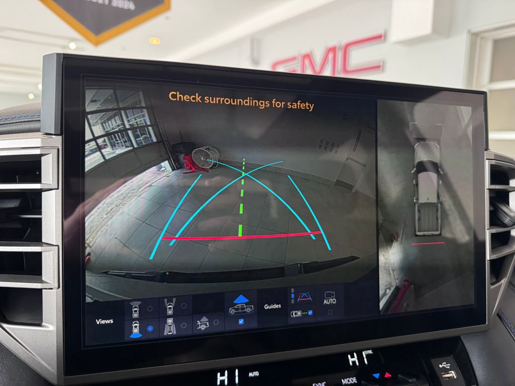 Used 2026 Toyota Tundra Platinum image 22