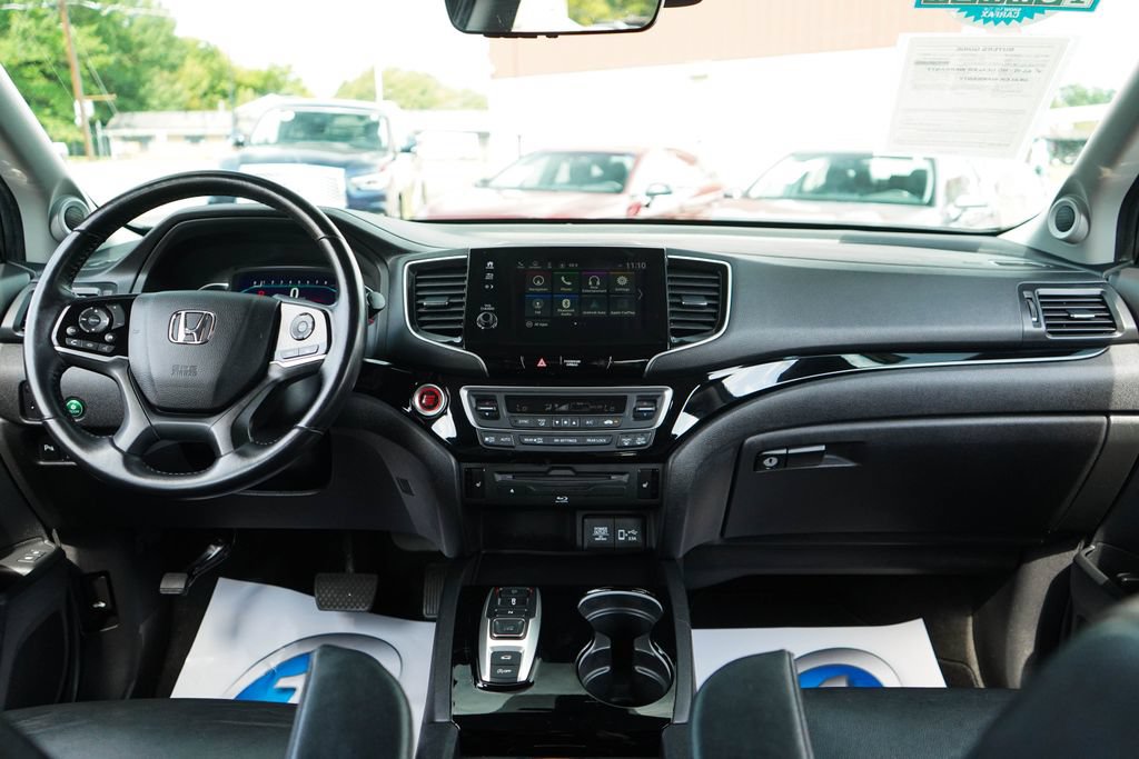 Used 2019 Honda Pilot Touring image 9